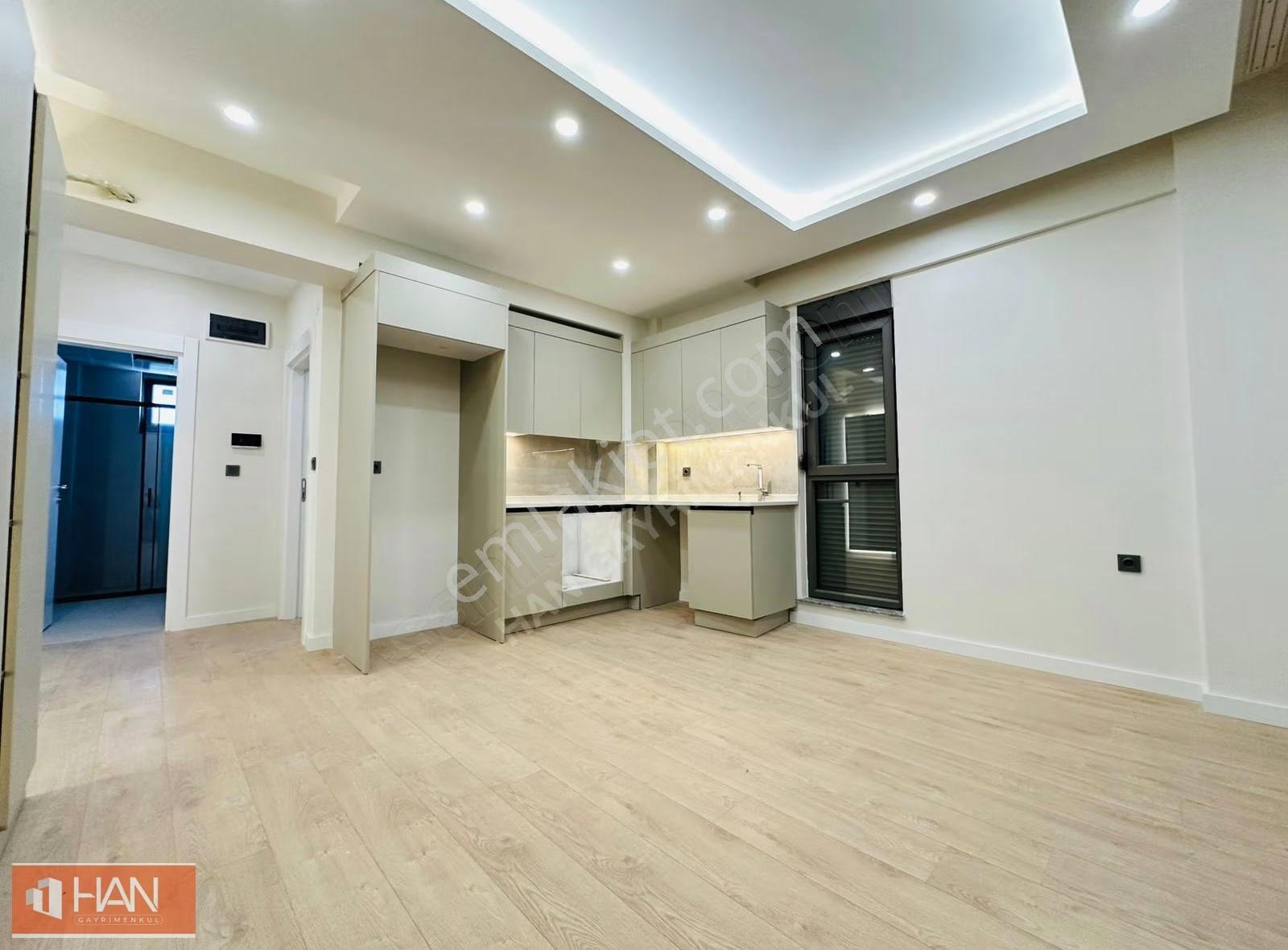 V. Aydoğmuş Mah. 1+1 Katta Havuzlu Kiralık Işıl Işıl Daire - Görsel 2