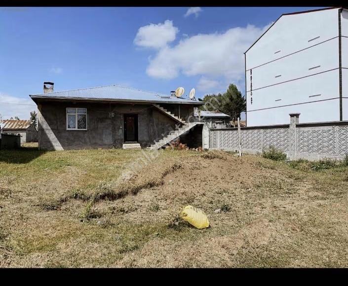 Şeyma Emlaktan Kiralık Alpaslan Mahalesinde 3+1müstakil Ev - Görsel 7