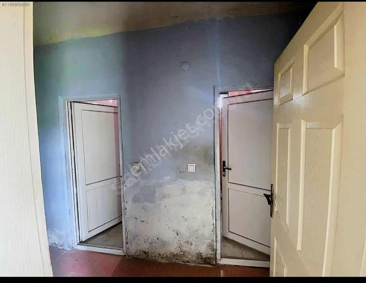 Şeyma Emlaktan Kiralık Alpaslan Mahalesinde 3+1müstakil Ev - Görsel 6
