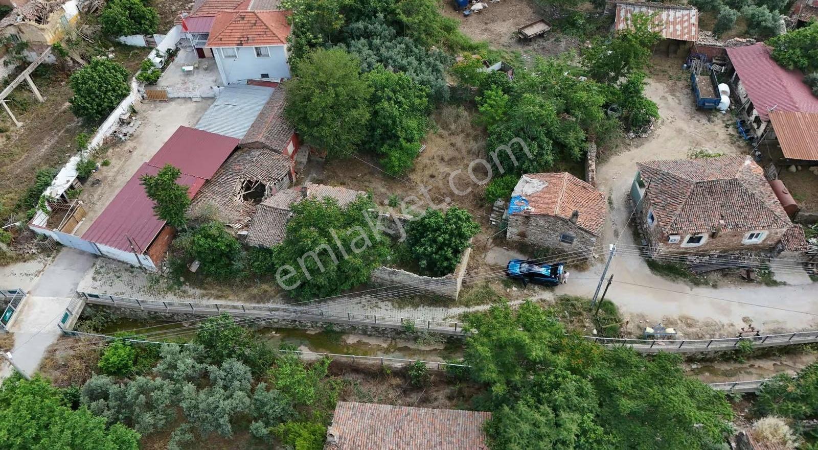 Pek Emlaktan Çok Geniş Müstakil Köy Evi Ve Müştemilat - Görsel 7