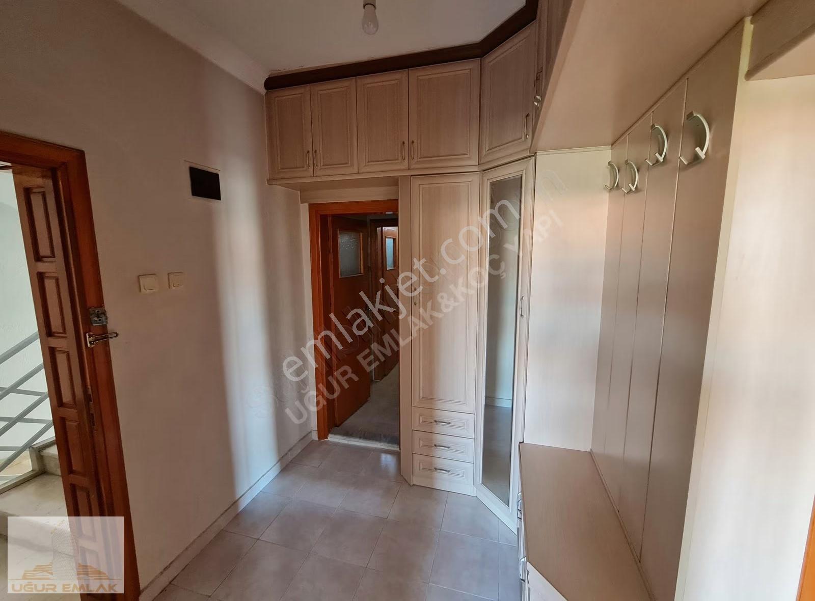 Bosna Hersek'te Üniversite Yakını Kiralık 3+1 Daire - Görsel 24