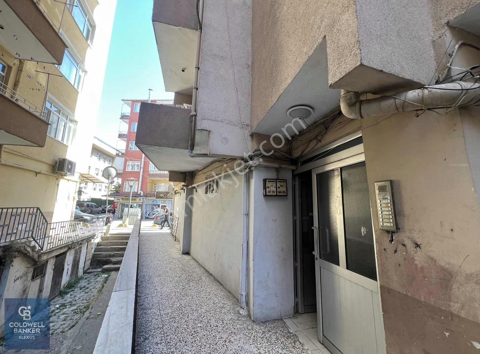 Cb Elexus| Çarşı Merkez'de 2+1 Arakat Satılık Daire - Görsel 11