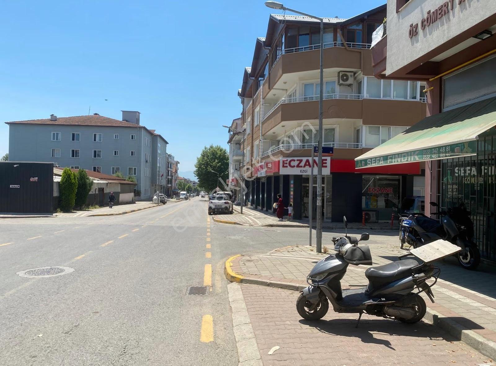 Liva Realty'den Yeni Mah İşlek Cadde Üzeri Devren Apertif Salonu - Görsel 5