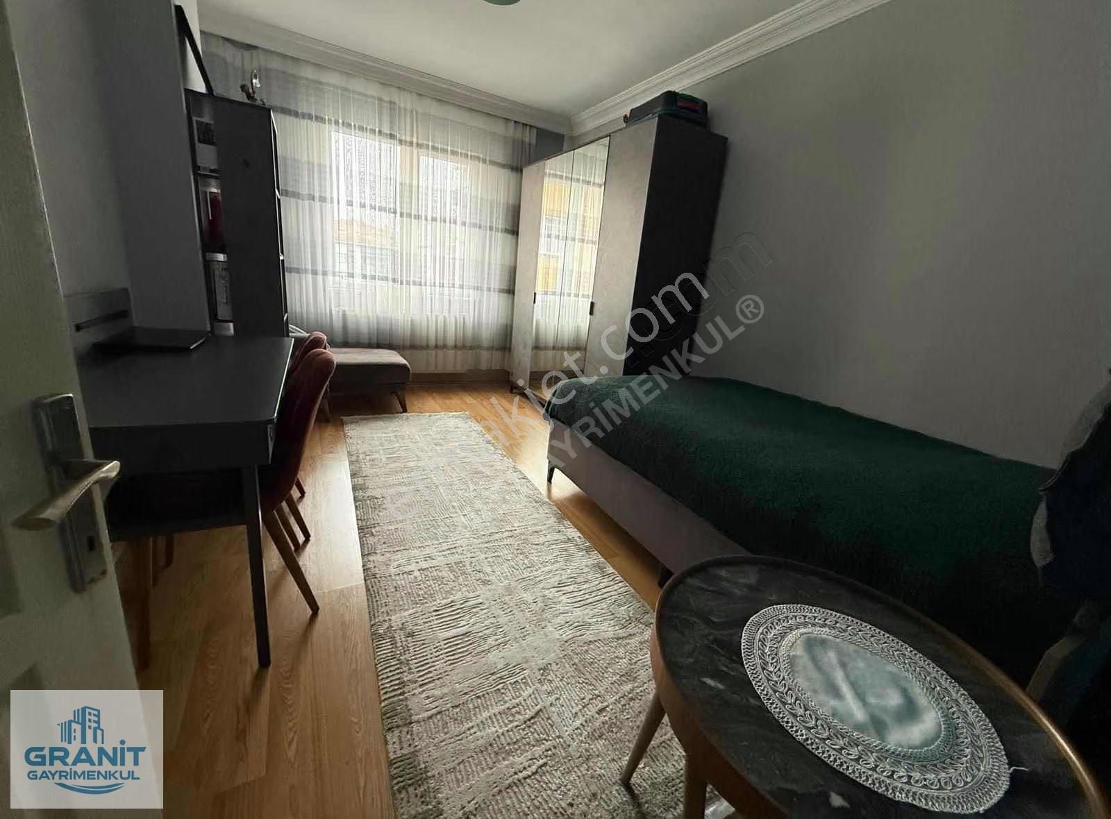 Bağcılar Merkez Mah.de 3+1 145 M2 Asansörlü Otoparklı Daire - Görsel 21