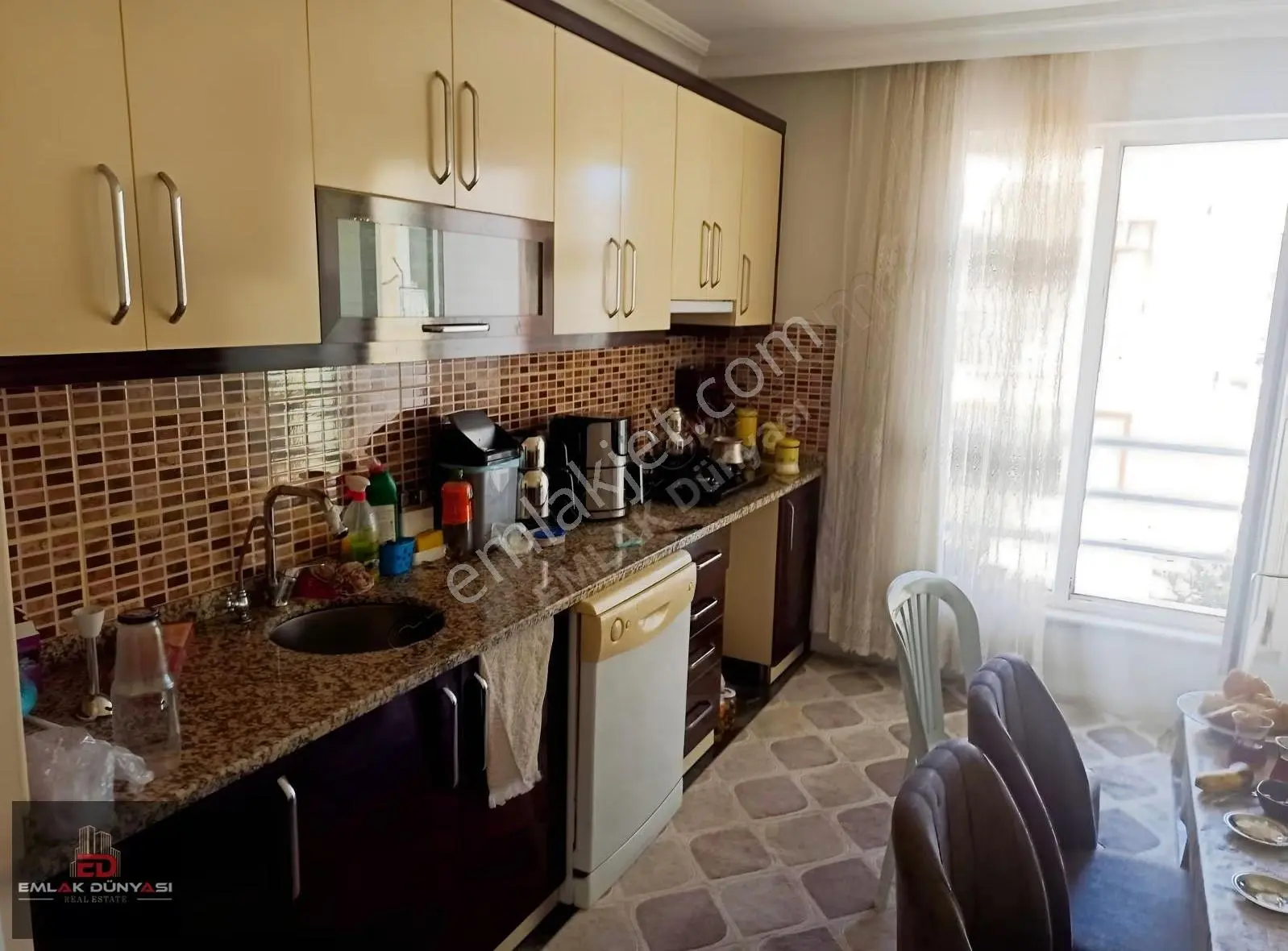 Kepez Çamlıbel Mah. Teraslı Geniş Kullanımlı Satılık Daire - Görsel 8