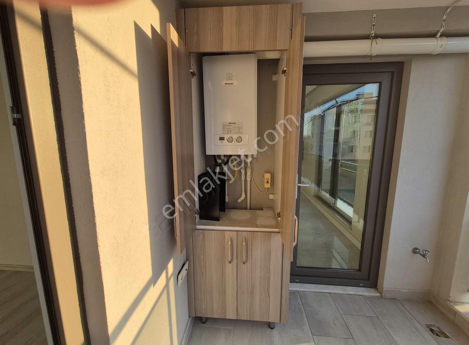 Yenişafak Mahallesinde Park Cepheli 160 M2 Satılık Lüks Daire - Görsel 16
