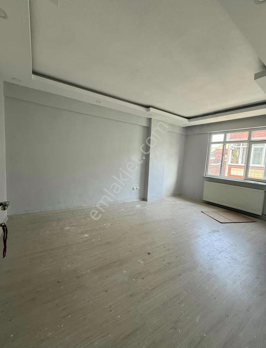 Muhacır Mah'de Kiralık 2+1 Ara Kat Daire - Görsel 11
