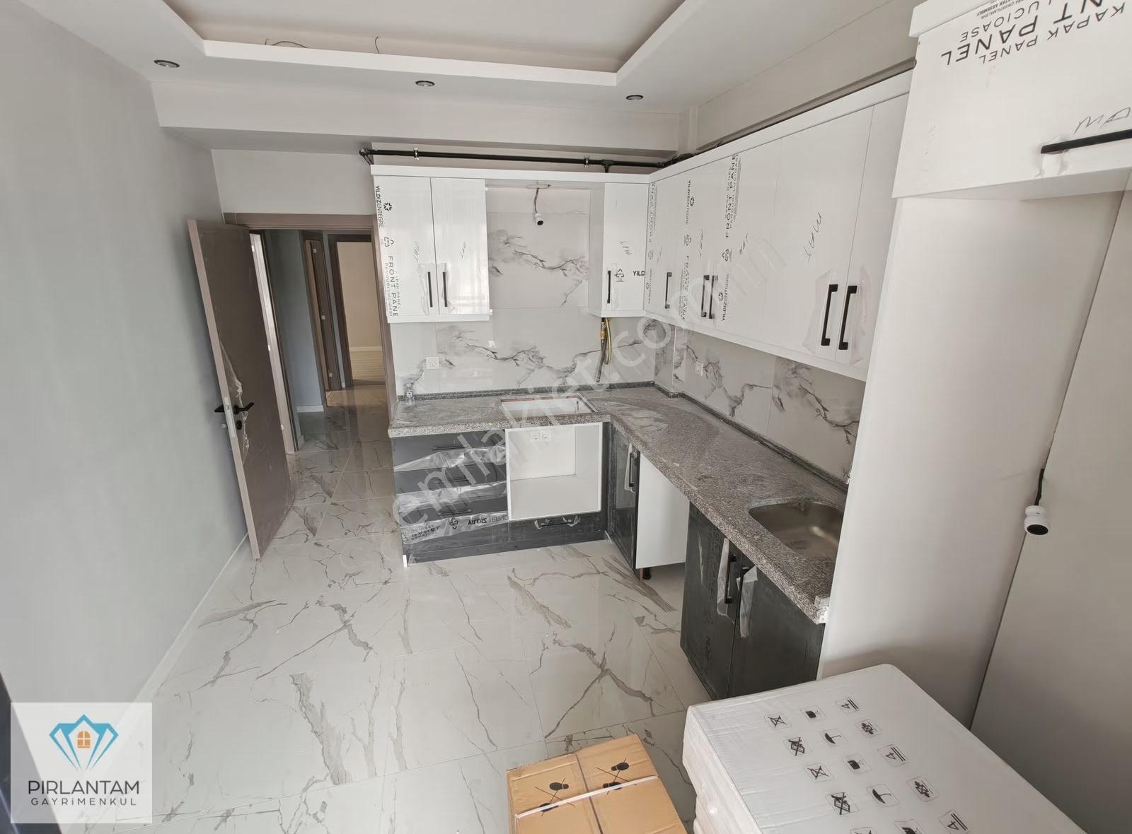 Bahçelievler Mahallesinde Sıfır 2+1 Kiralık Daire - Görsel 19
