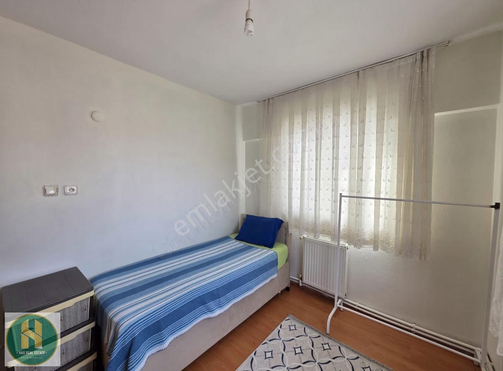 Has Real Estate Gayrimenkul Den Bahçelievlerde 1+1 Eşyalı Daire - Görsel 6