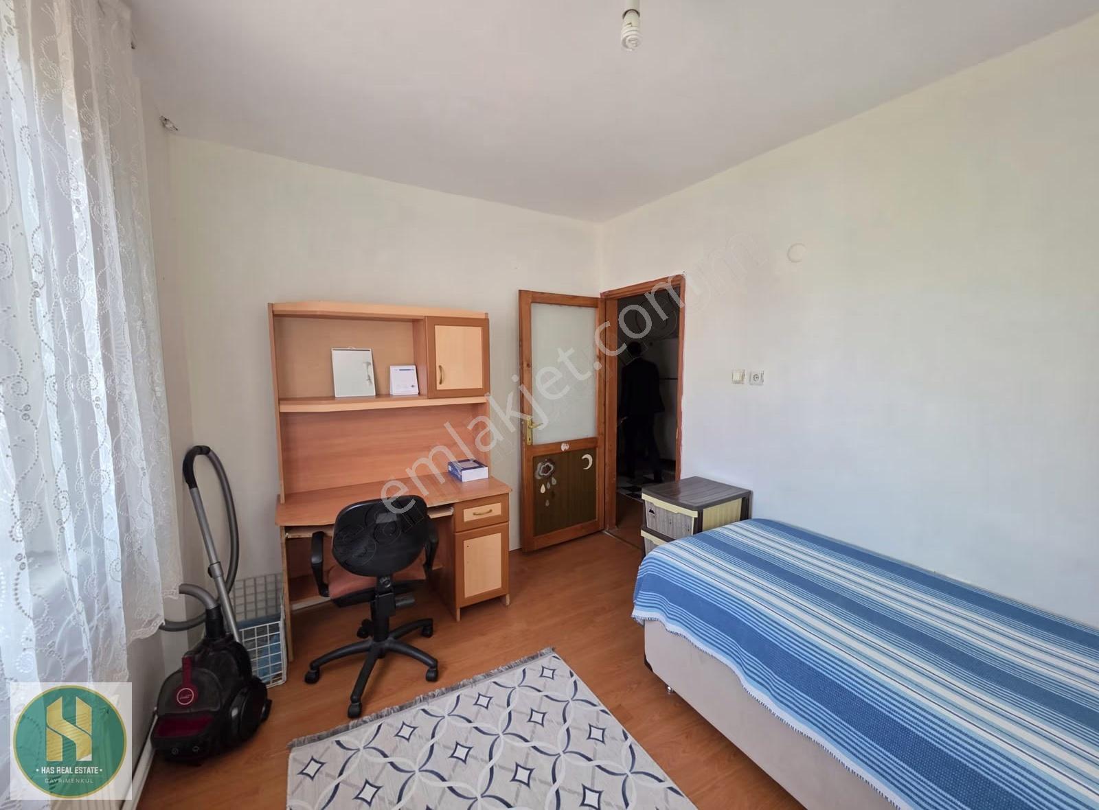 Has Real Estate Gayrimenkul Den Bahçelievlerde 1+1 Eşyalı Daire - Görsel 13