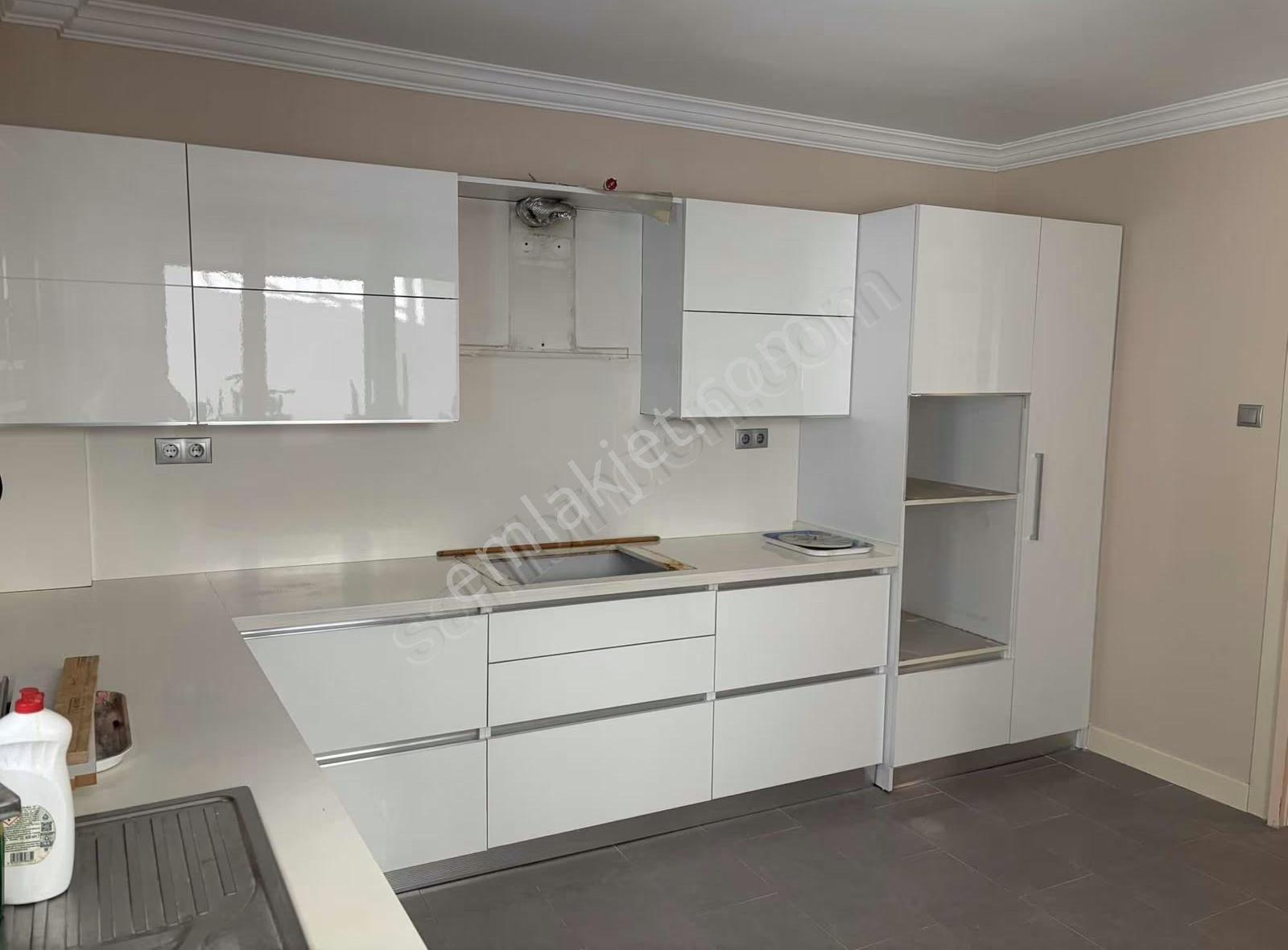 Merkezde Çok Geniş Süper Kiralık Daire - Görsel 12