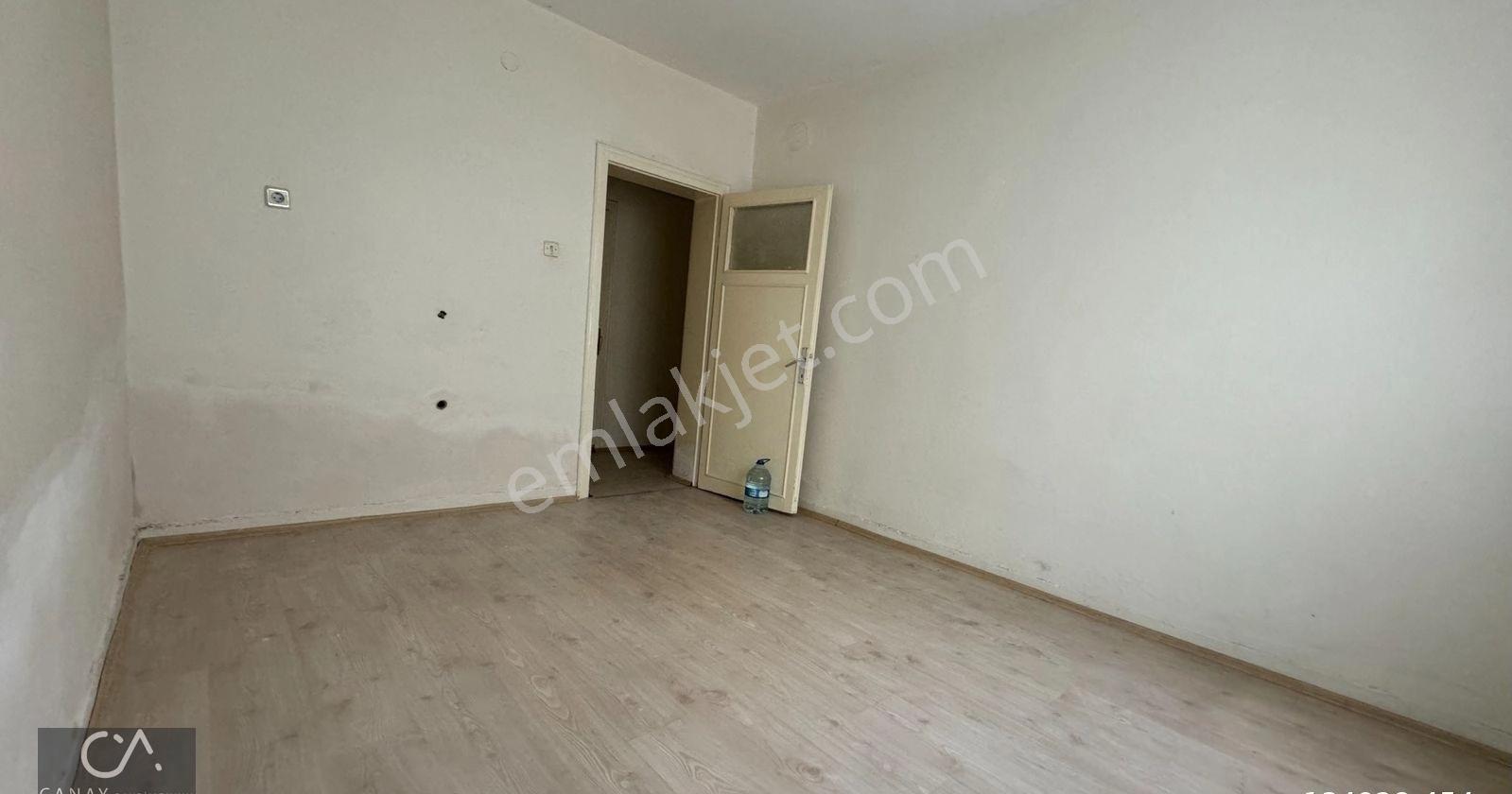 Karşıyaka Mahallesi 515. Sokak’ta Metroya Yakın 2+1 Satılık Kot 1 Daire - Görsel 25