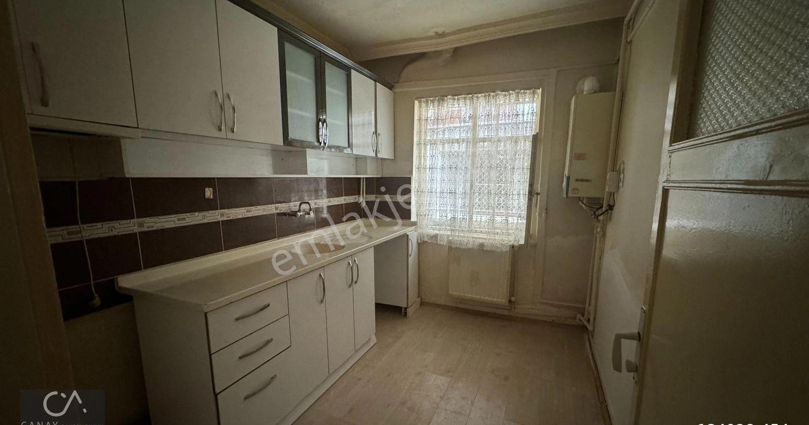 Karşıyaka Mahallesi 515. Sokak’ta Metroya Yakın 2+1 Satılık Kot 1 Daire - Görsel 5