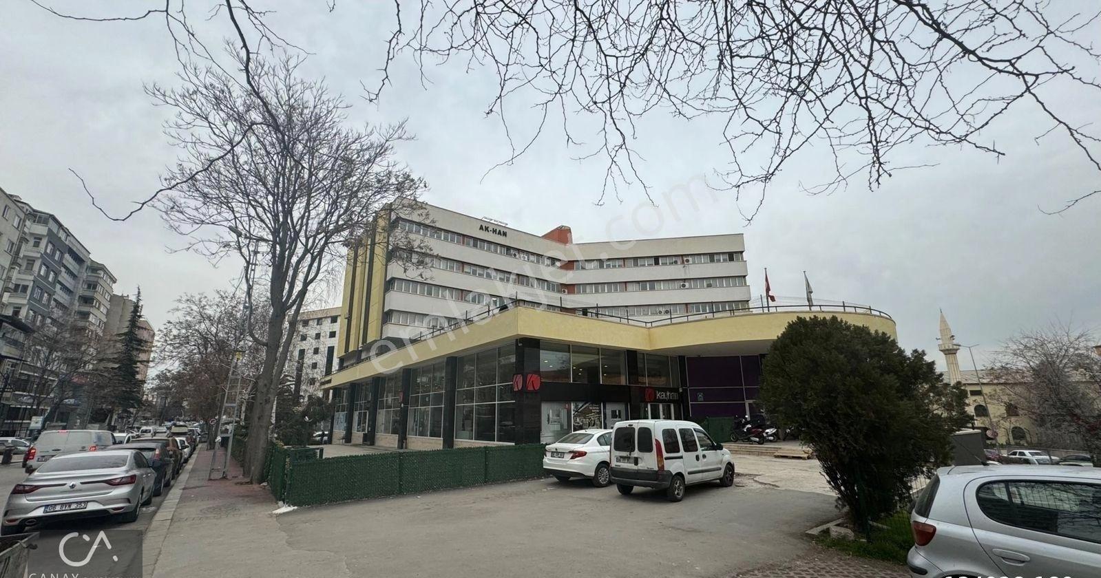 Ak-han İş Merkezinde Satılık Güvenlikli Kapalı Otoparklı Büro&ofis - Görsel 2