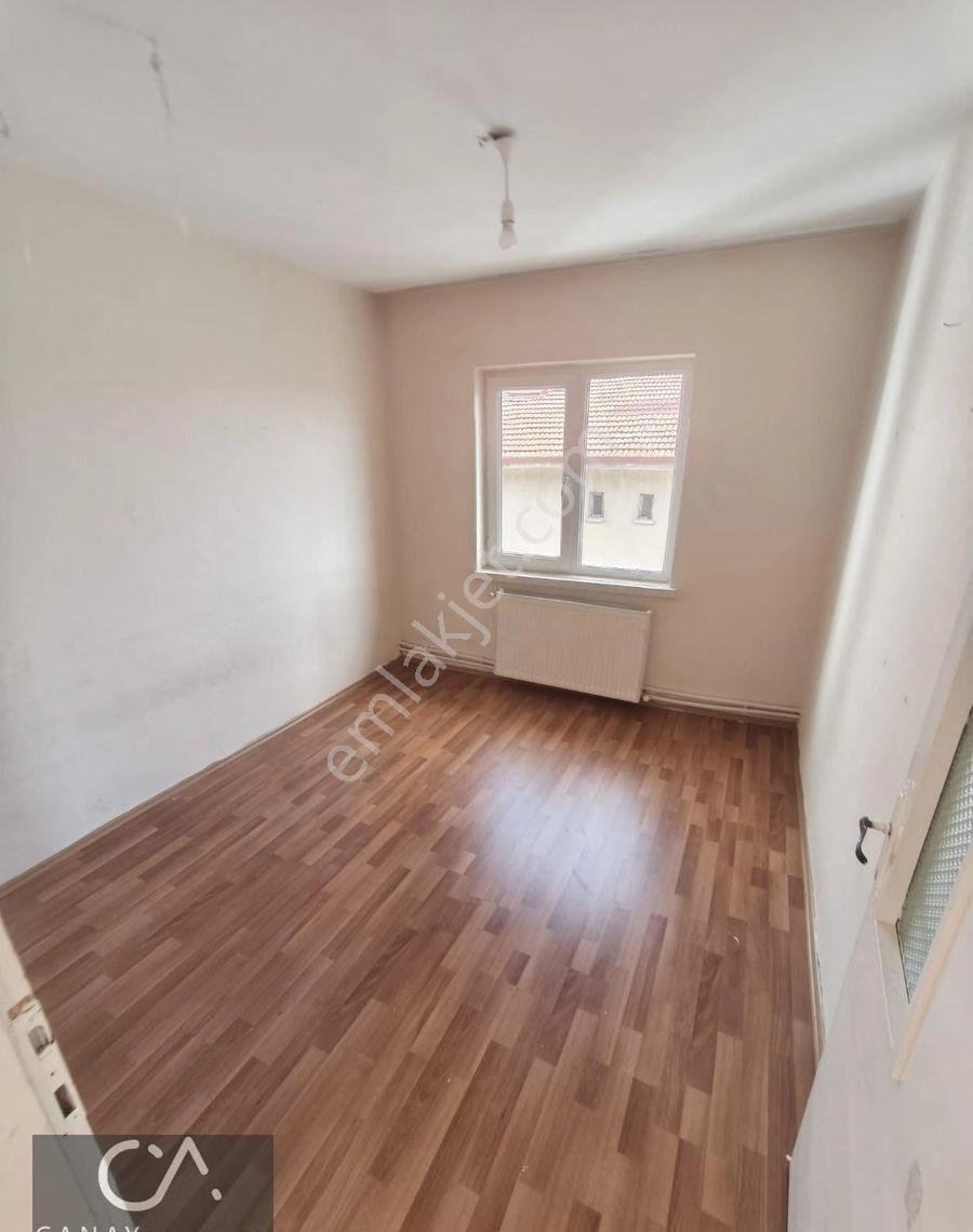 Yenimahalle Ergenekon Mh Ülker Cad 3+1 130 M2 Kiralık - Görsel 24
