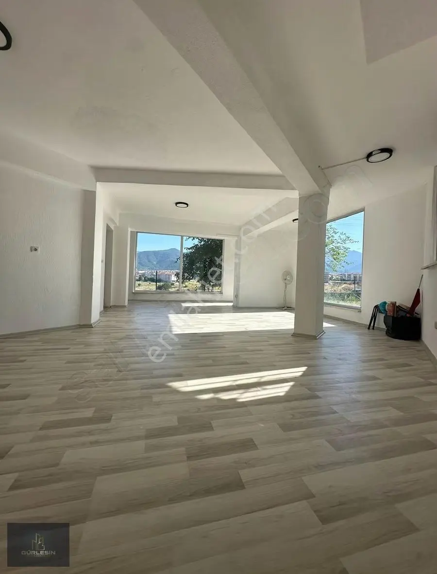 Gürlesinde Gültepe Mahallesi Kaynarca Cadde Üstü Kiralık İşyeri - Görsel 2