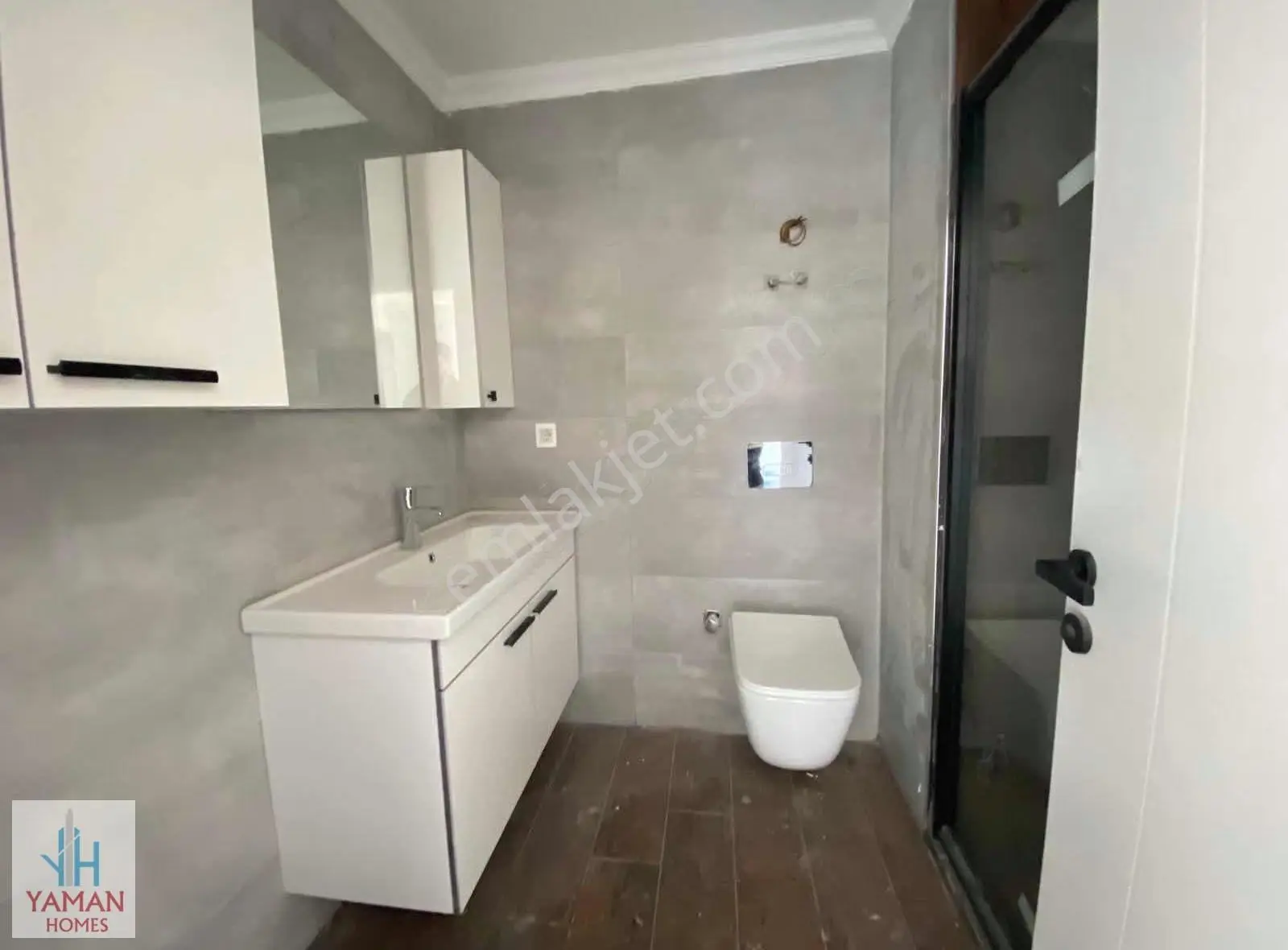 Mahmutlarda Denize Yakın Lüx Site İçerisinde 1+1 Daire - Görsel 9