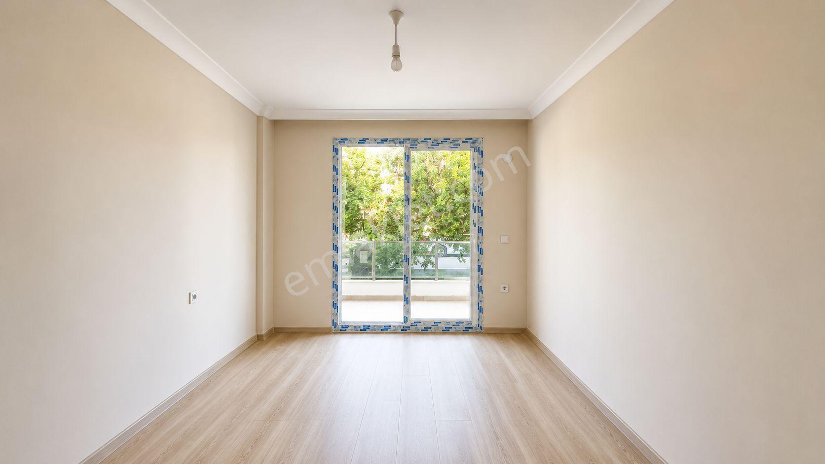 No:10 Gayrimenkul’den Sahil Yolu Üzerinde Özel Mimarili 135 M² 3+1 Bahçe Katı Daire - Görsel 11