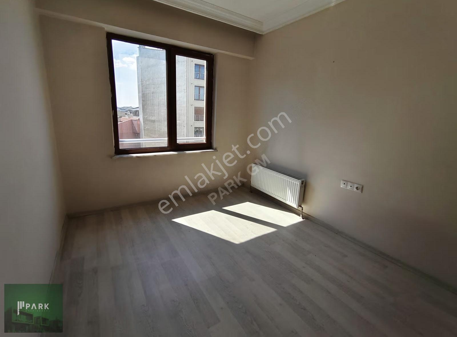 Park Gayrimenkul'den Yakup Satar Caddesi Üzeri Kiralık 2+1 Daire - Görsel 17