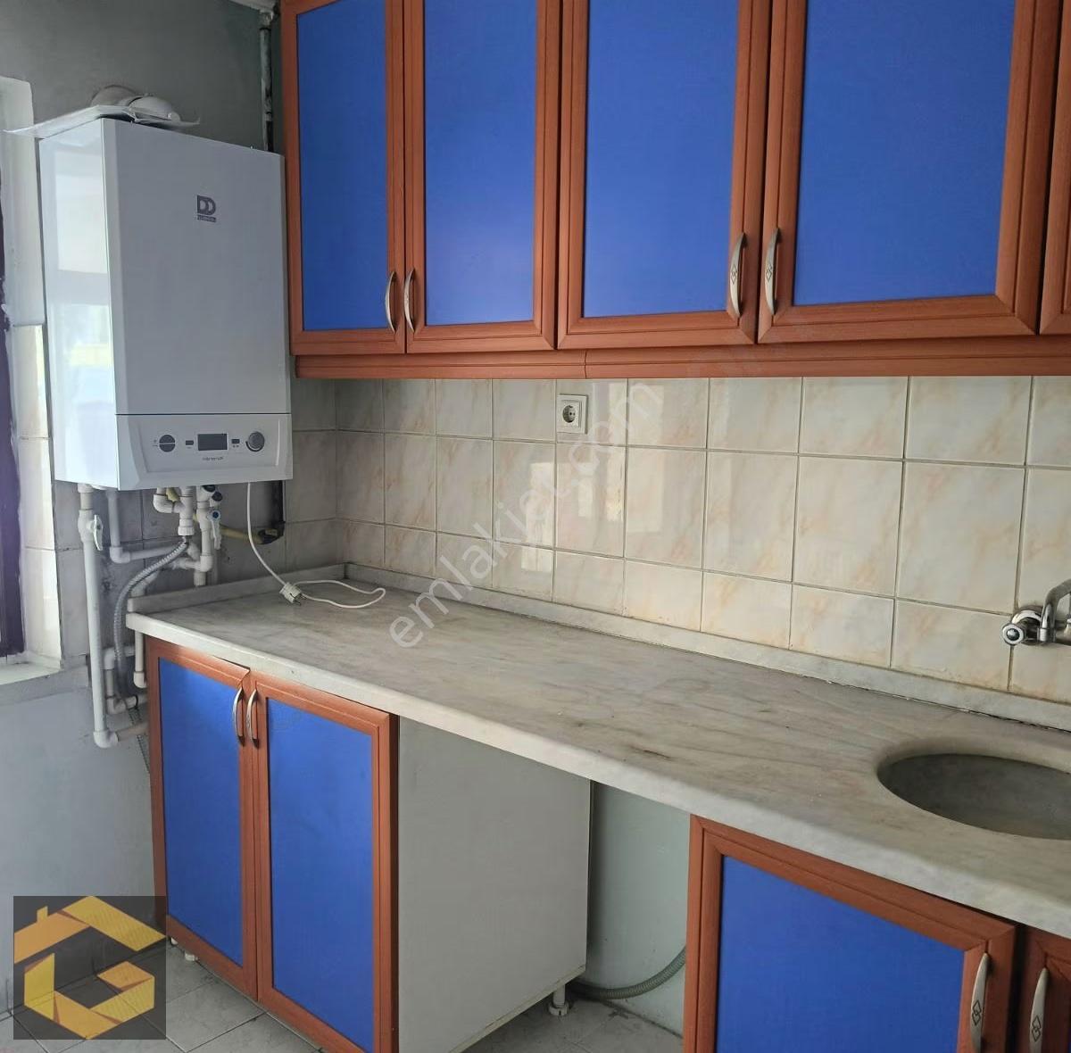 Fix Gross Yakını Cadde Üzeri Fırsat Kiralık 2+1 - Görsel 17