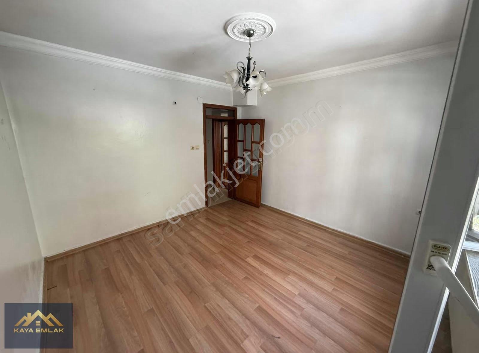 Yeşilevler Mahallesinde Kiralık 3+1 Doğalgazlı Daire - Görsel 10