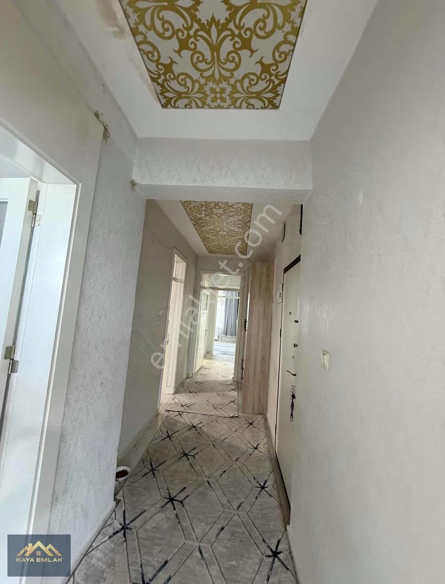 Konak Mahallesinde Kiralık 3+1 Geniş Daire - Görsel 3