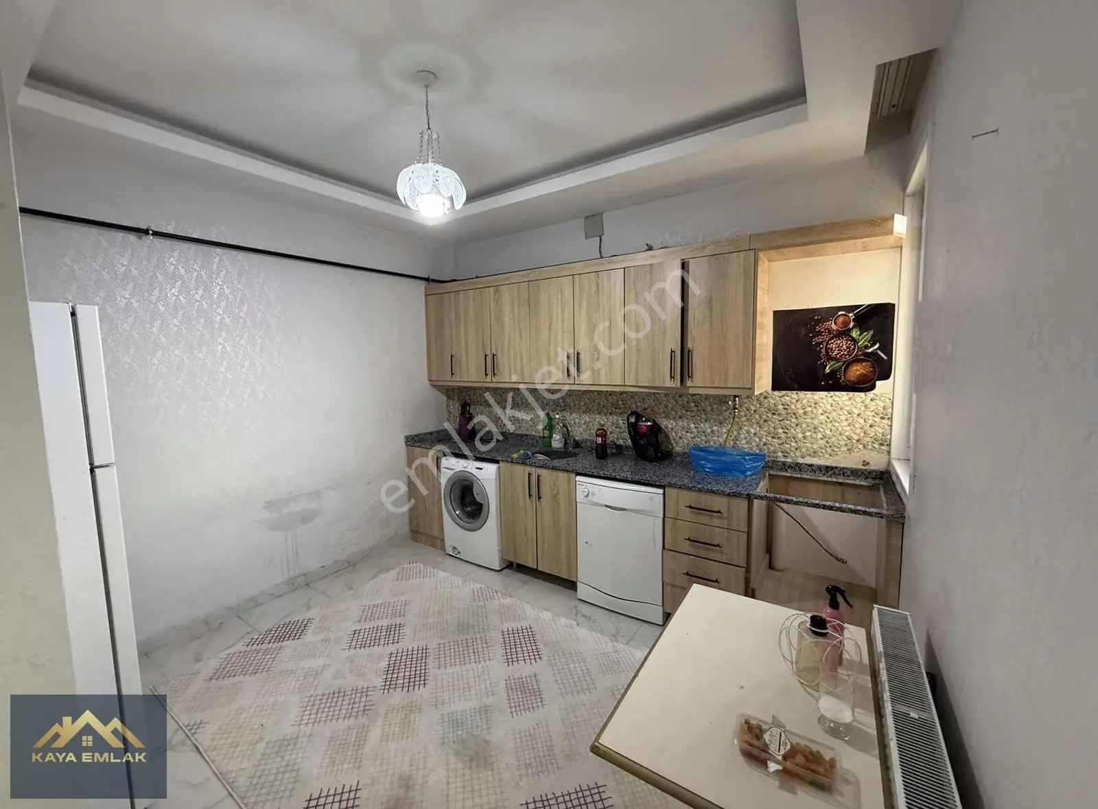 Konak Mahallesinde Kiralık 3+1 Geniş Daire - Görsel 10
