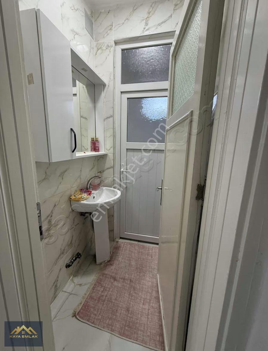 Konak Mahallesinde Kiralık 3+1 Geniş Daire - Görsel 6