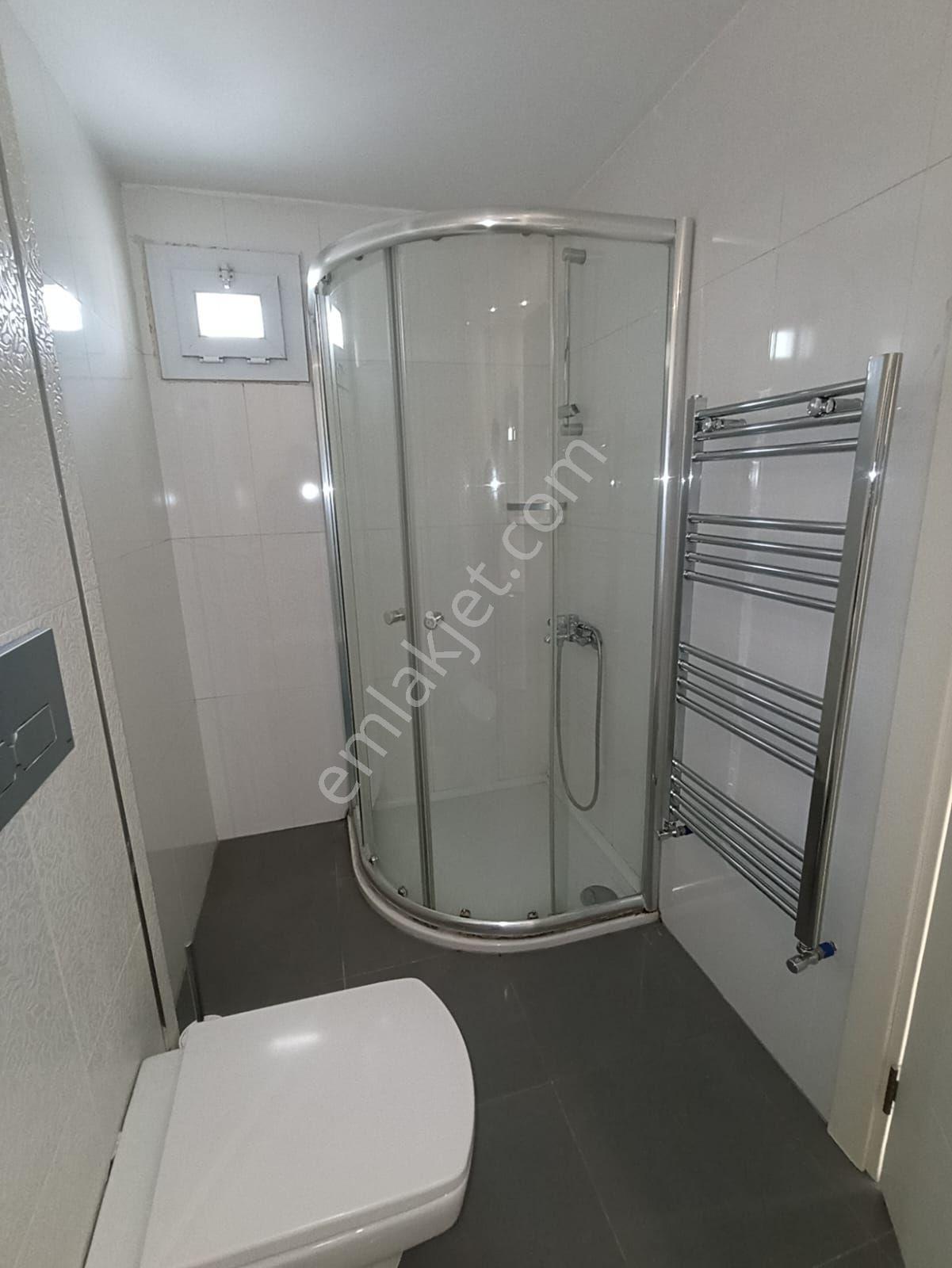 Bulvar Üzerinde Mükemmel Lokasyonda Sosyal Yaşam Alanlı Güvenlikli 4+1 Lüks Daire - Görsel 20