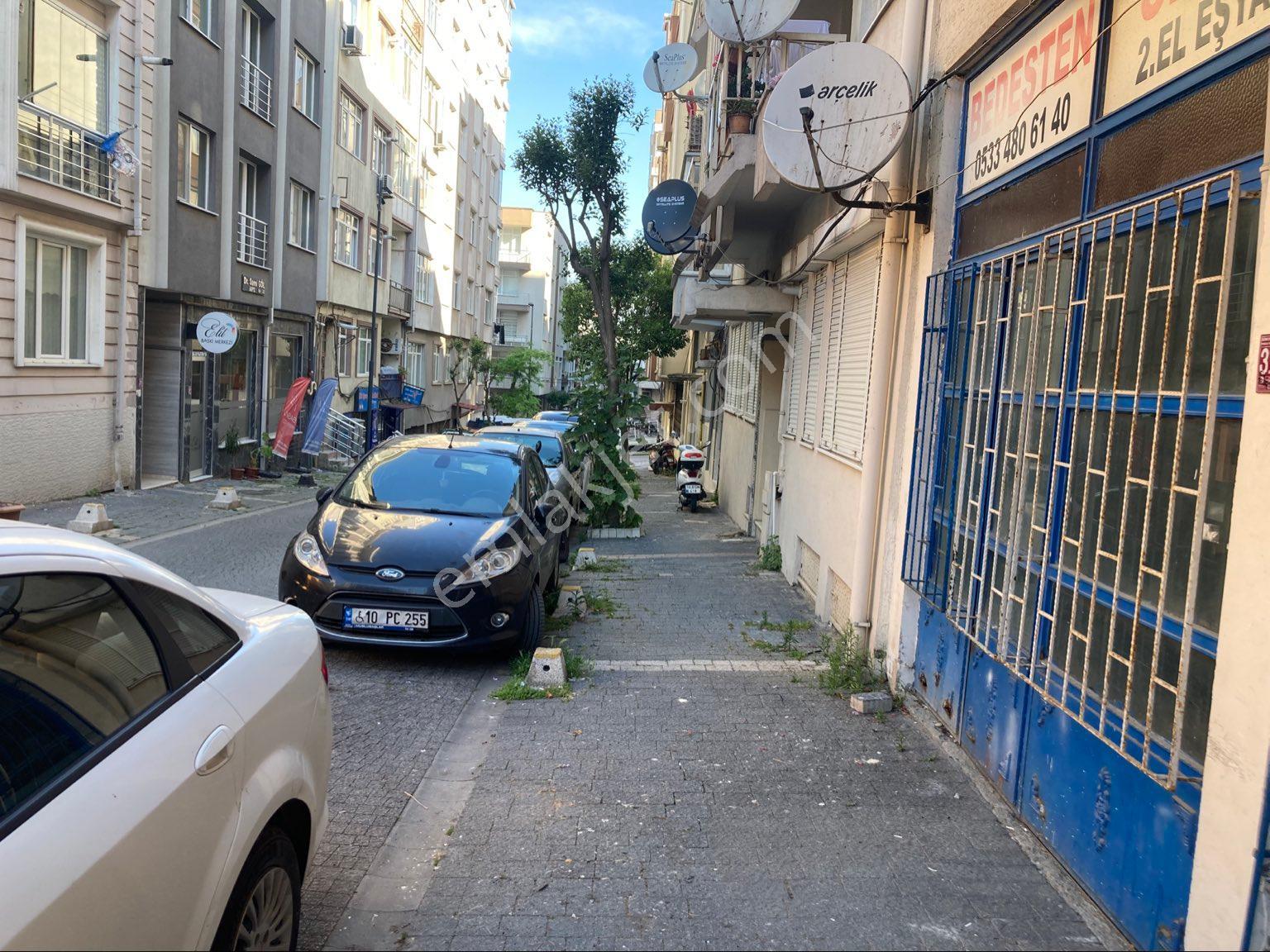 Çarşı İçi Sıra Kolon Satılık Dükkan - Görsel 17