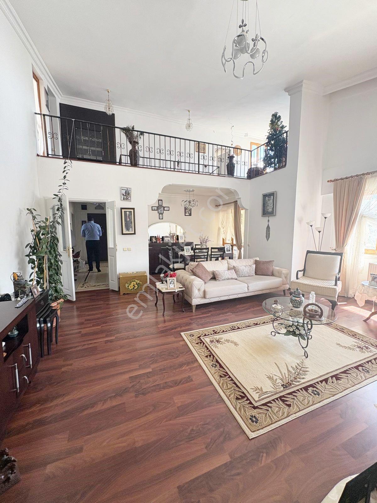 Çayyolu'nda Site İçinde 5+2 Loft Dubleks | Manzaralı Prestijli Yaşam Alanı - Görsel 4