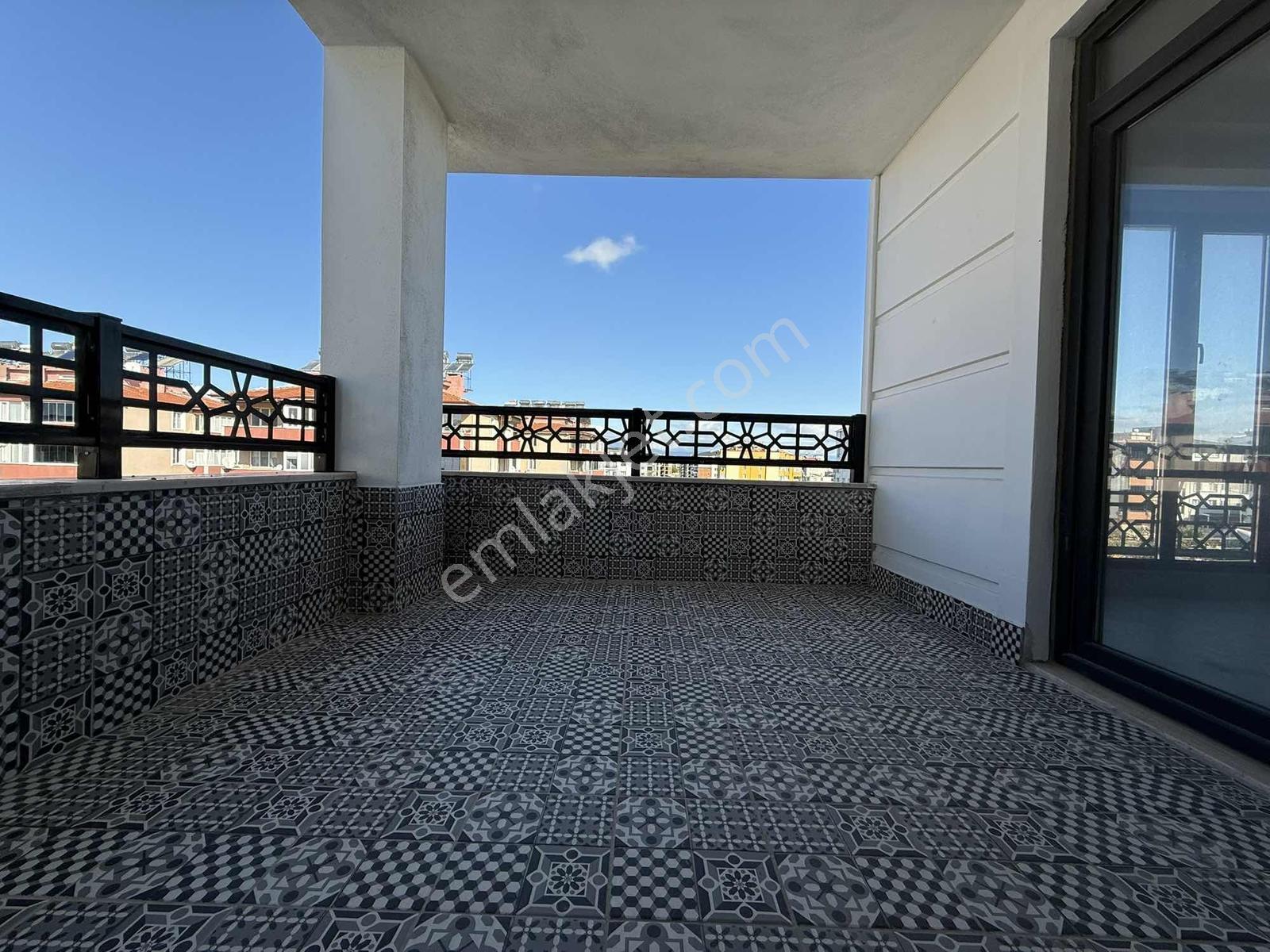 Onmax Cumhuriyet'te Satılık Sıfır 2+1 110 M2 Ara Kat Daire - Görsel 17