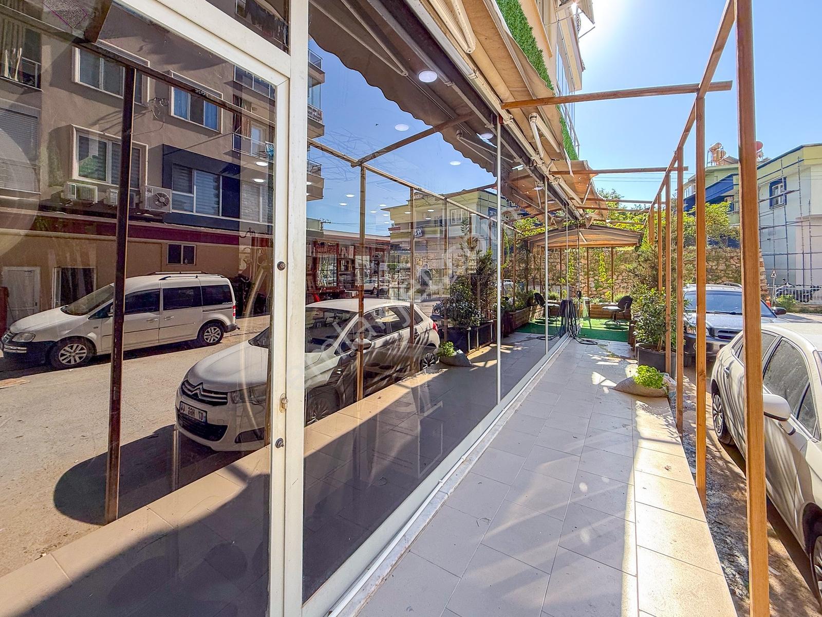 Alanya Cilcilli Aktif Çalışan Devren Kiralık Bay & Bayan Kuaför - Görsel 23