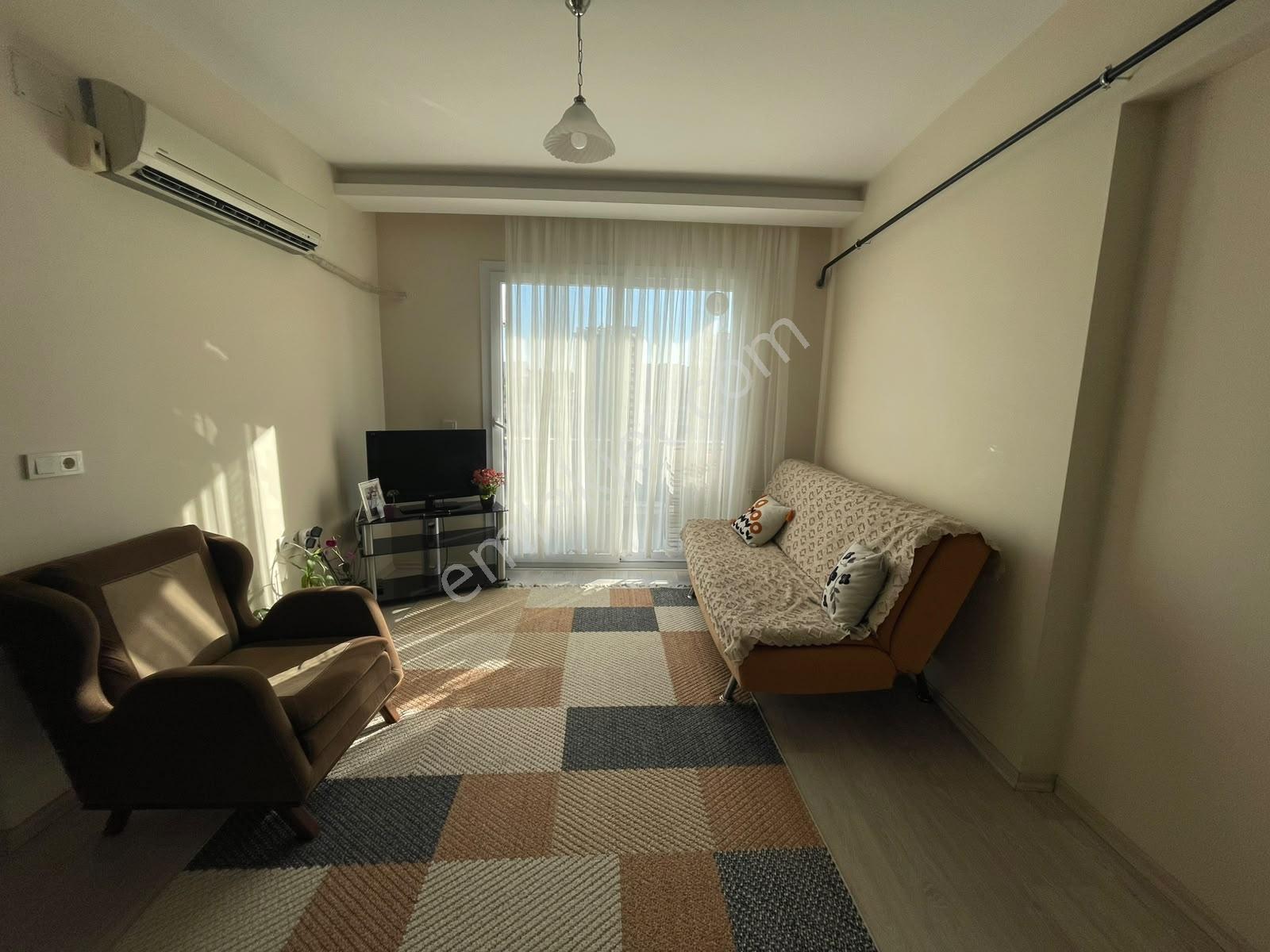 Tüzün'den 34. Cadde'de 1+1 Havuzlu Satılık Daire - Görsel 2