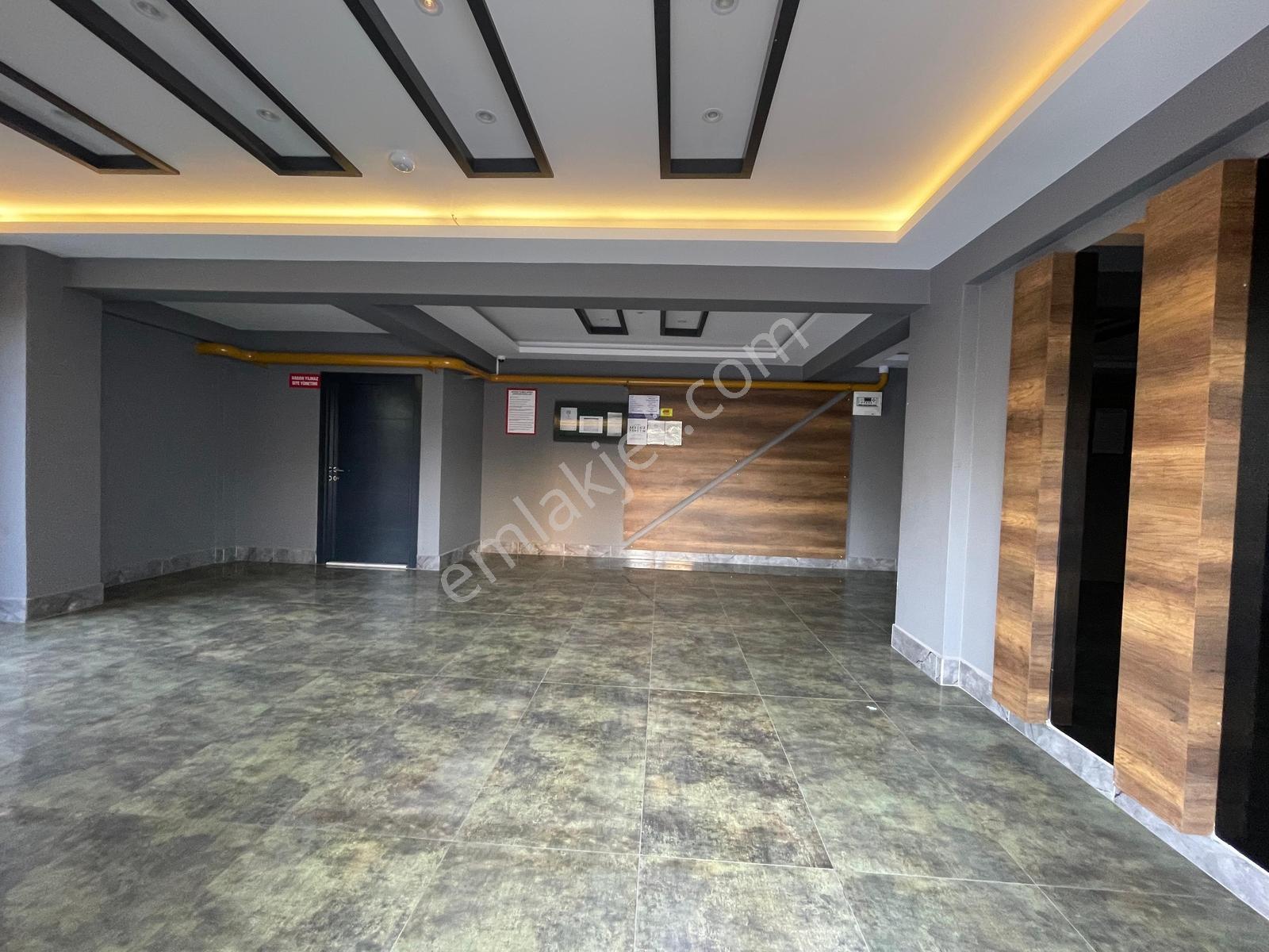 Tüzün'den 34. Cadde'de 1+1 Havuzlu Satılık Daire - Görsel 22