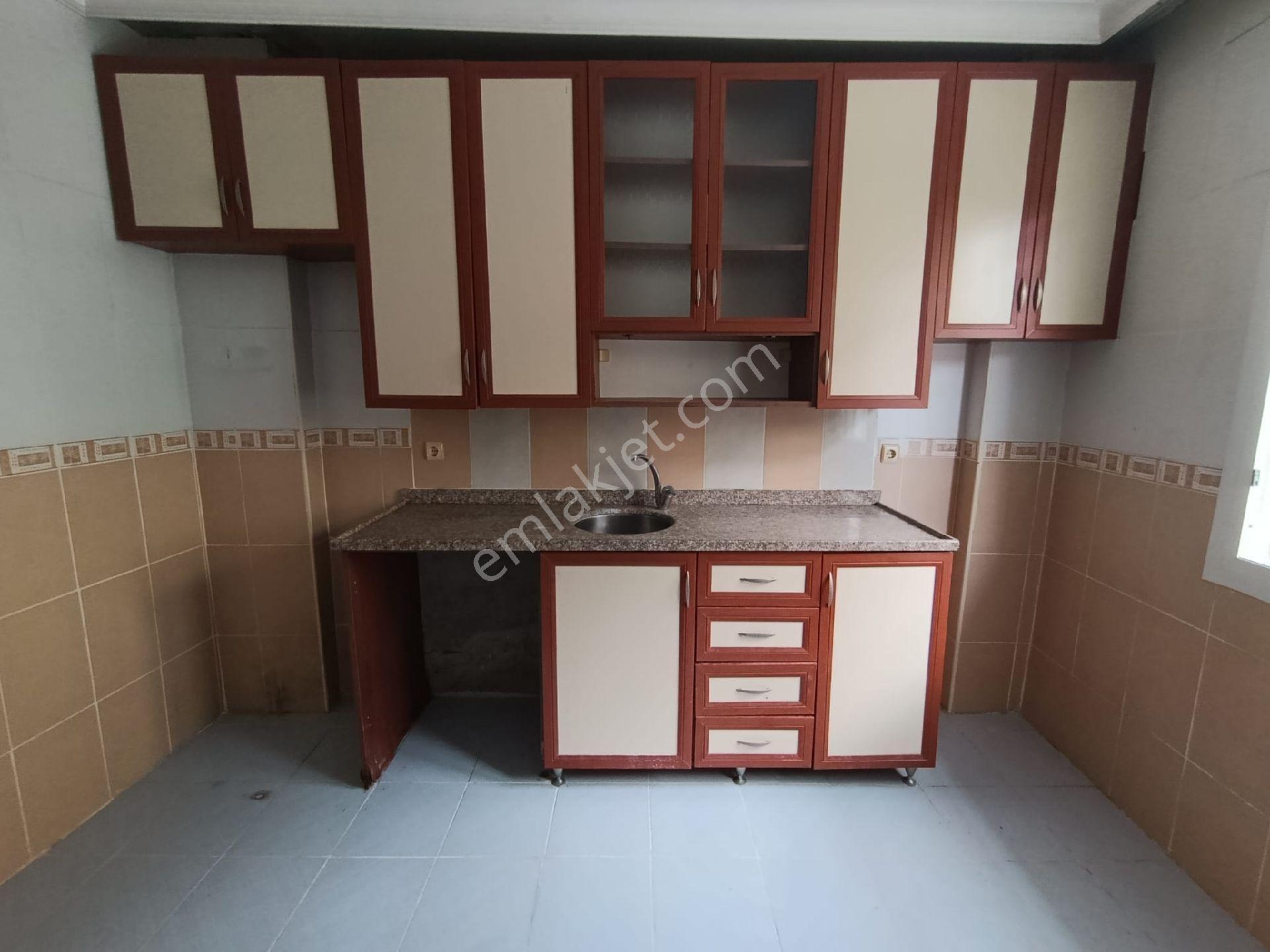 Yeşil Yurt Mahallesi Kiralık Daire 3+1 - Görsel 16