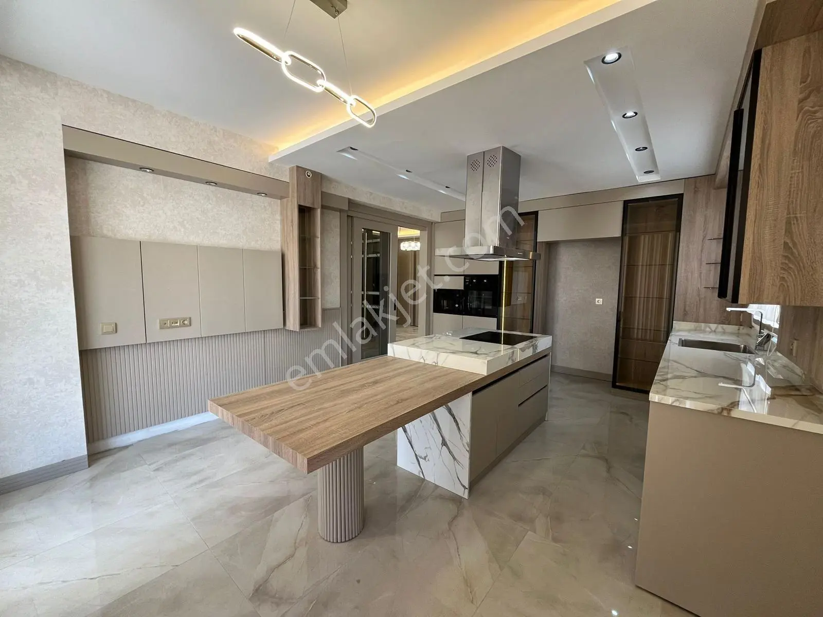 Ovacık Mahallesinde 4+1 Lüks Satılık Daire | Modern Mimari Ve Prestijli Yaşam - Görsel 3