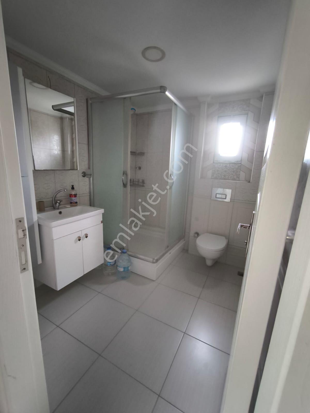 Silivri Cumhuriyet Mahallesi'nde Kiralık 1+1 Daire - Görsel 11