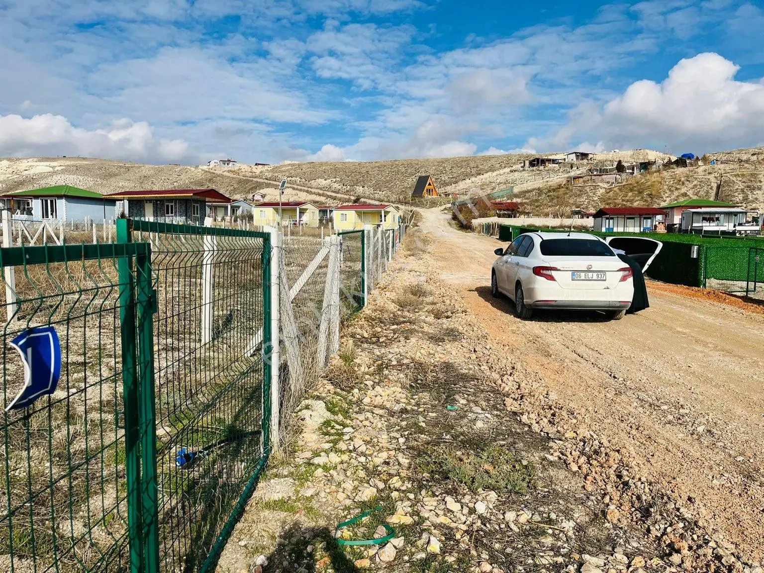 Ayaş Tekke’de Resmi Mahalle İçinde İmarlı Arsa - Görsel 4