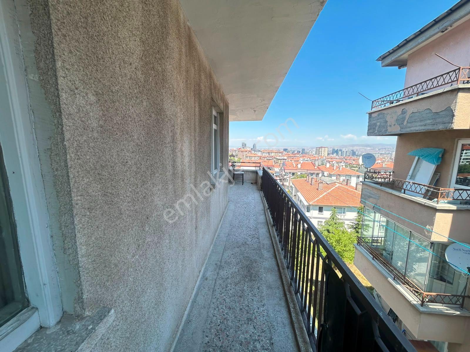 Taner'den Sokullu Cad'de 3+1 Orta Kat Ankara Manzaralı Kombili - Görsel 26