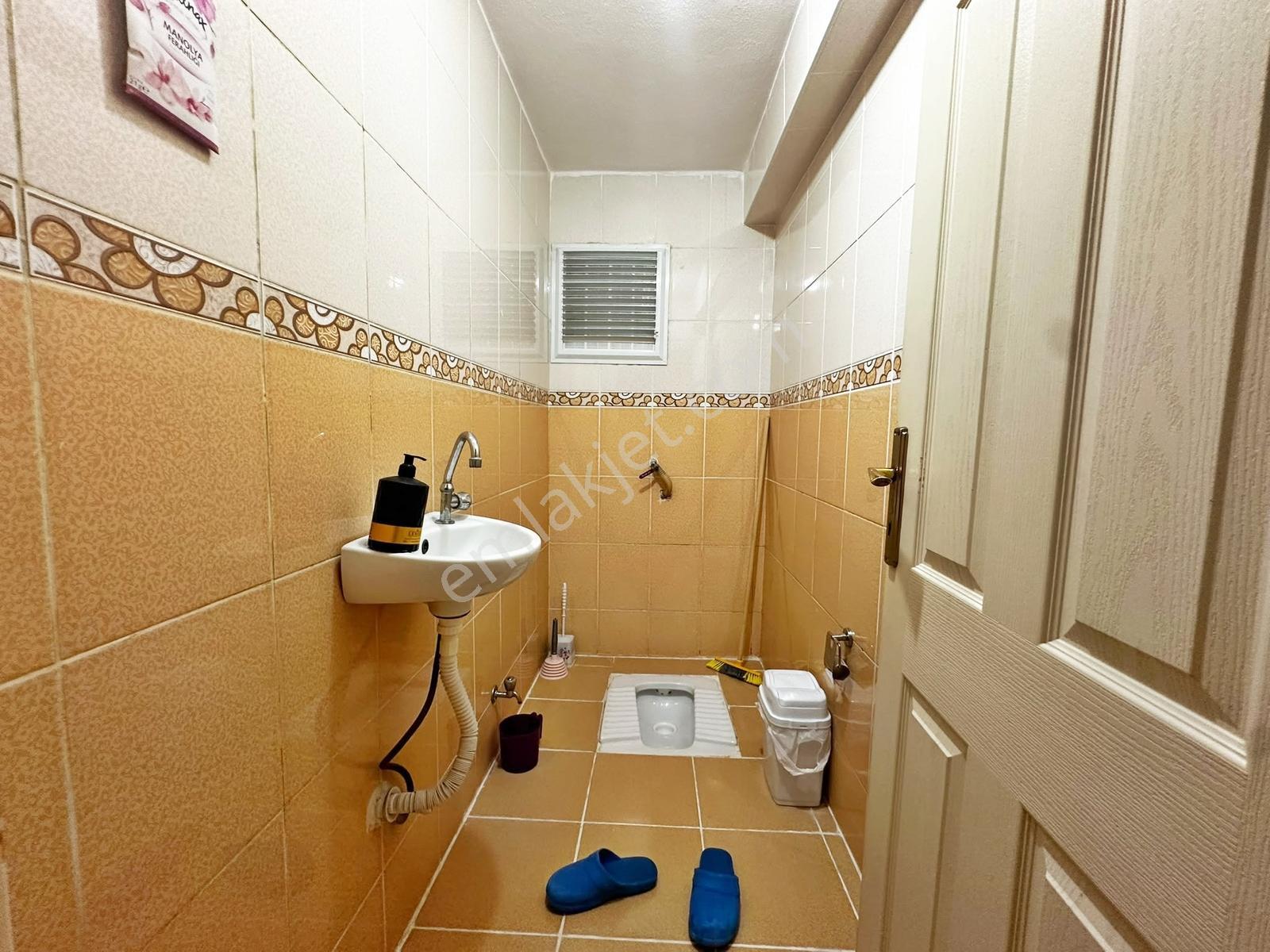 Metrobüse 5dk | Ayrı Girişli | Asansörlü | 210m² Dev 4+2 Dubleks - Görsel 2