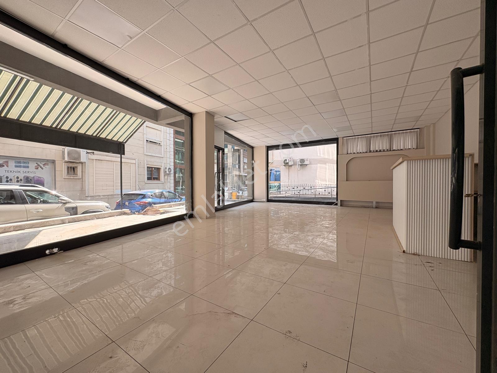 Menderes Caddesi Yakınında 120m² Verandalı Bacalı Kiralık İşyeri - Görsel 41