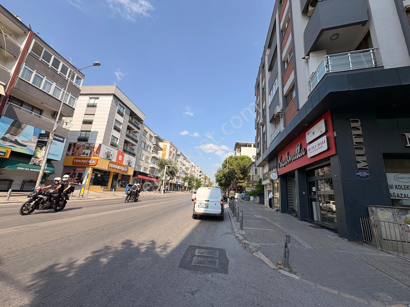 Menderes Caddesi Yakınında 120m² Verandalı Bacalı Kiralık İşyeri - Görsel 26