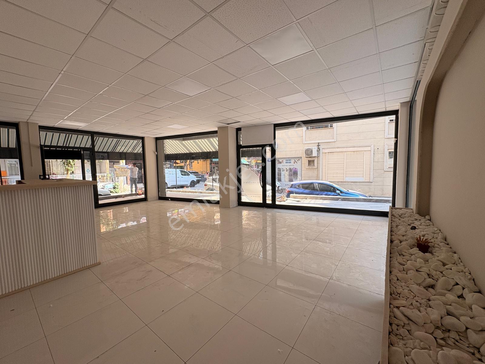 Menderes Caddesi Yakınında 120m² Verandalı Bacalı Kiralık İşyeri - Görsel 31