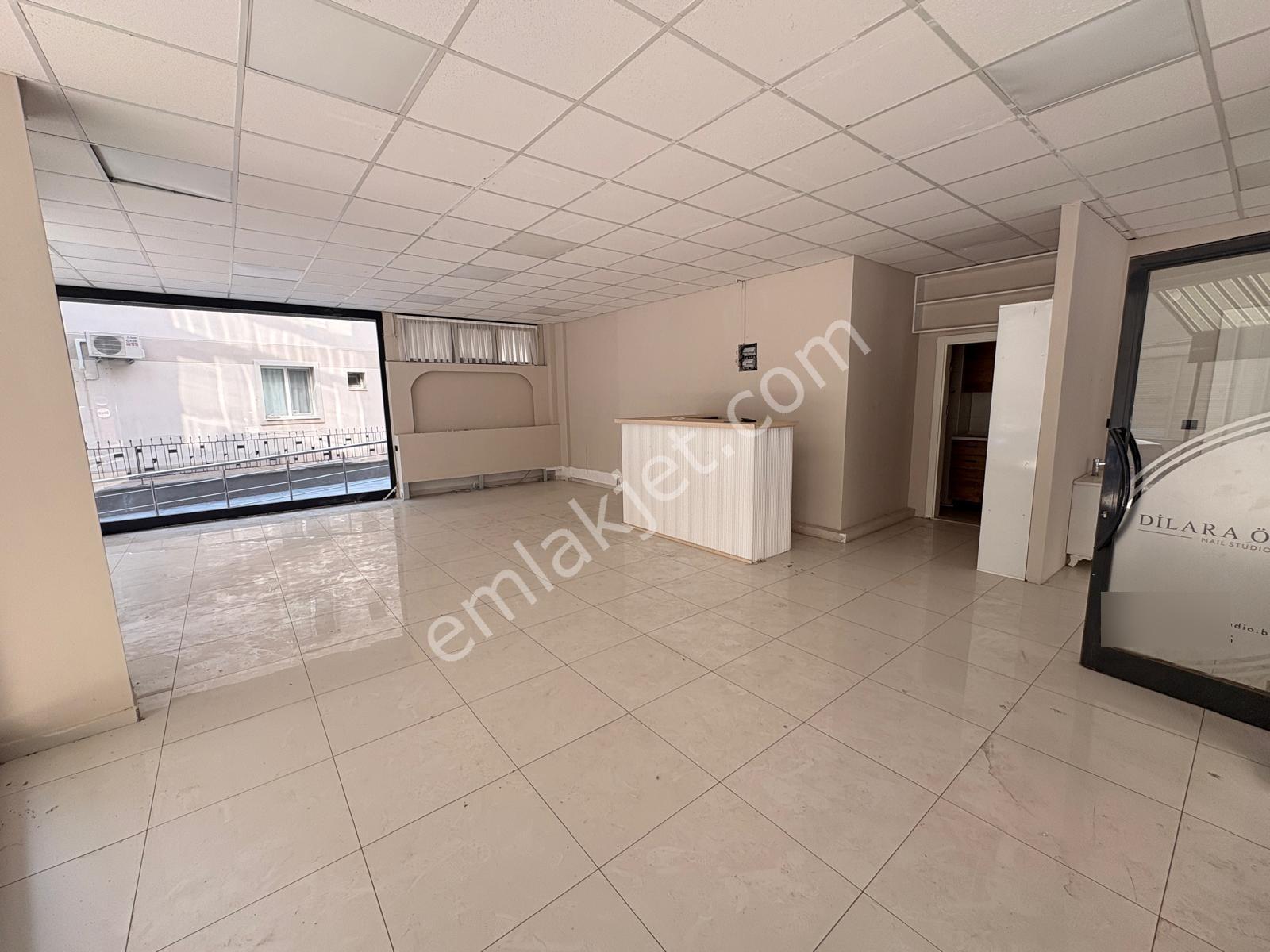 Menderes Caddesi Yakınında 120m² Verandalı Bacalı Kiralık İşyeri - Görsel 28