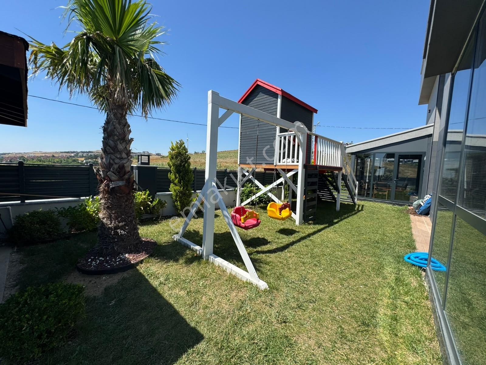 Remax Hedef Ten Büyükçekmece Kumburgaz Özel İç Dizayn 5+2 Villa - Görsel 35