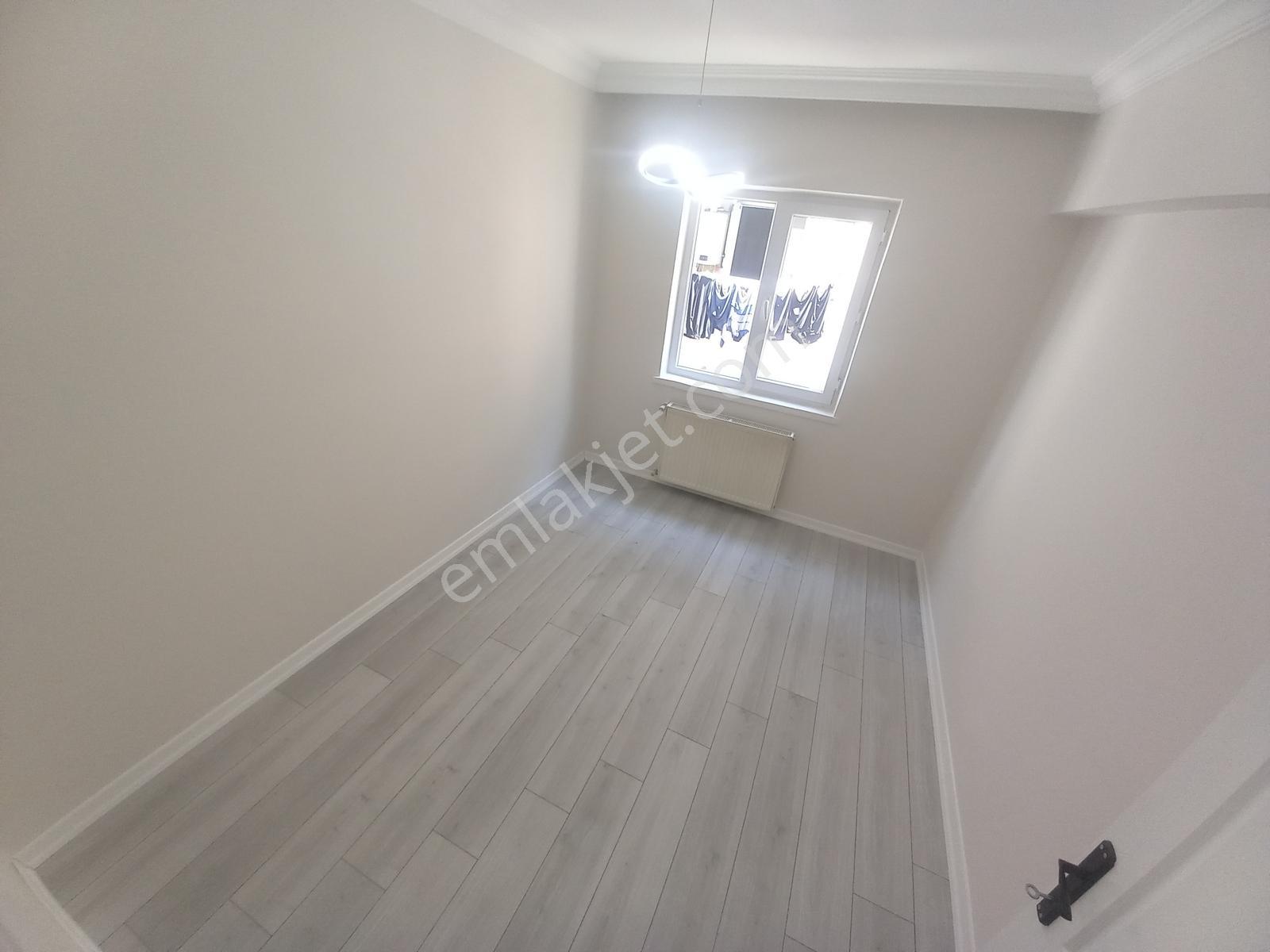 Elif Emlak'tan Mareşal Çakmak Mah.asansörlü Ferah Bağımsız Daire - Görsel 5