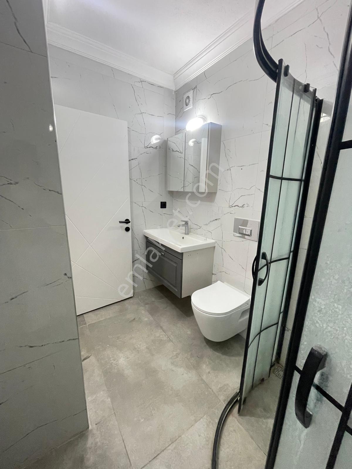Didim'in Tam Merkezinde Satılık 2+1 Geniş Balkonlu Modern Daire - Görsel 9