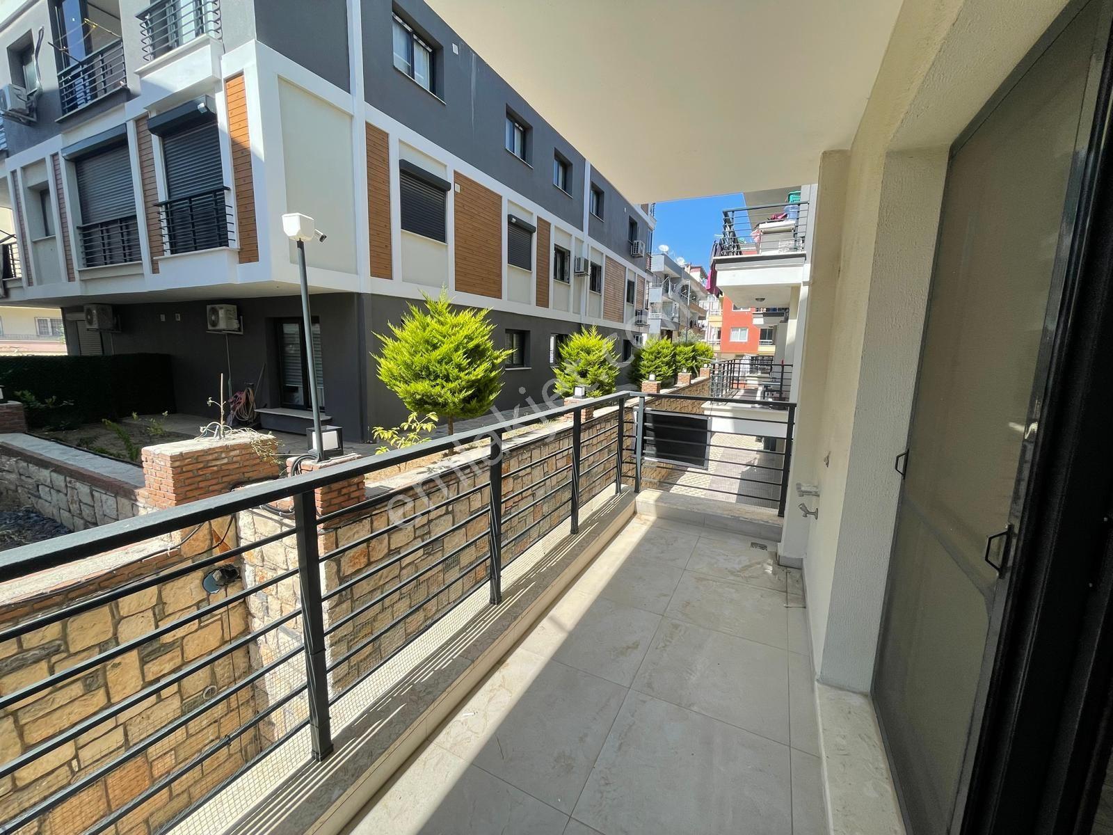 Didim'in Tam Merkezinde Satılık 2+1 Geniş Balkonlu Modern Daire - Görsel 12
