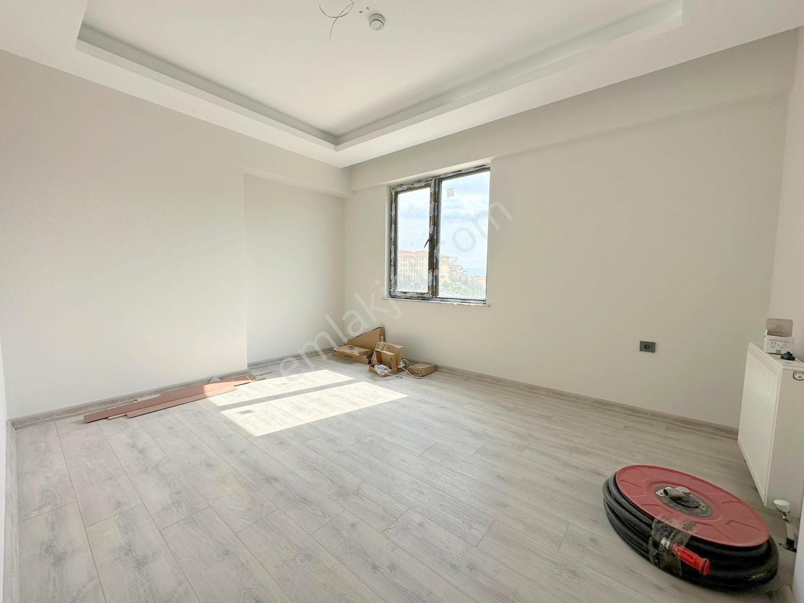 Ovacık Mahallesinde Tam Donanımlı Sitede 3+1 Satılık Daire | Prestijli Ve Konforlu Yaşam - Görsel 12